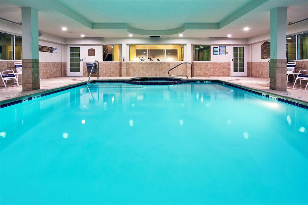 Holiday Inn Express Hotel & Suites Grand Rapids-North By Ihg Walker Servizi foto